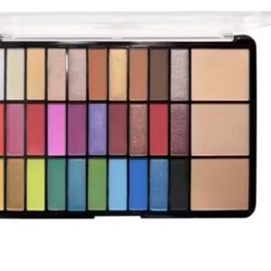 Shryoan eyeshadow and highlighter palette – Shade 02 with 30 colorful shades and 3 highlighters