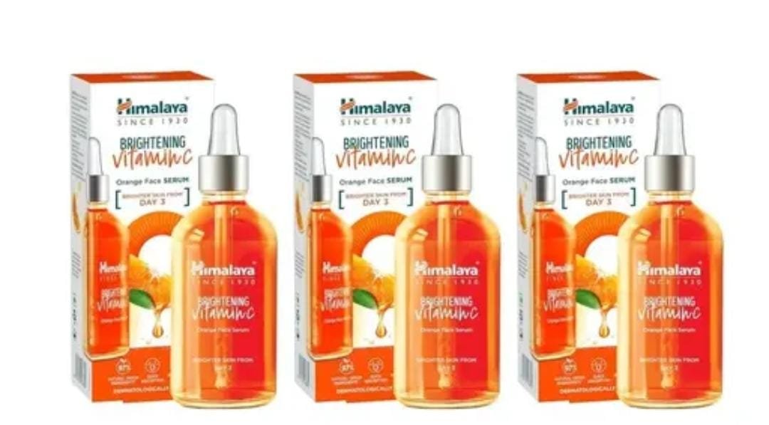 Himalaya Brightening Vitamin C Orange Face Serum | With Vitamin C, Orange & Vitamin E | 30ml × 3 Pack