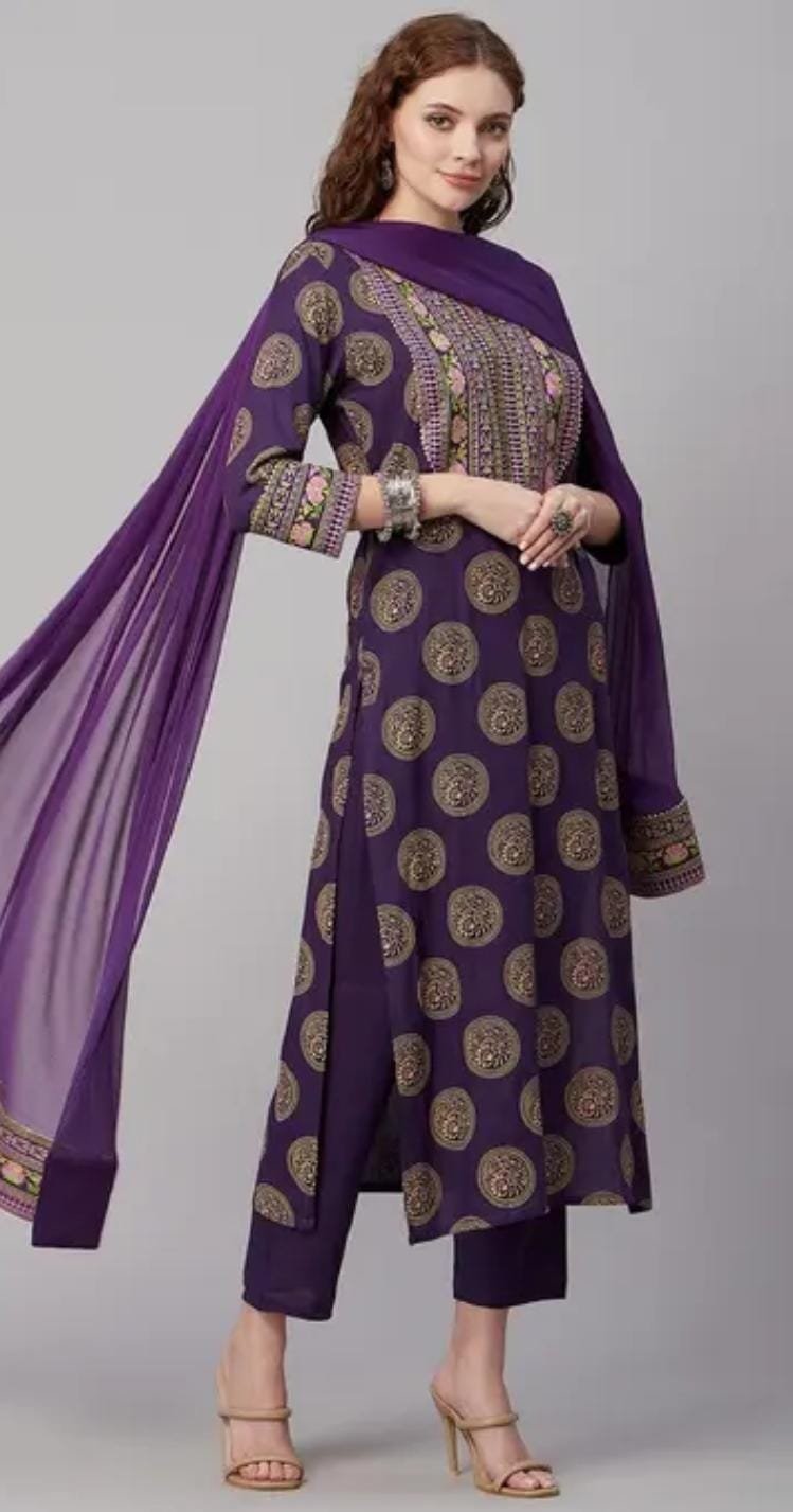 Women Purple Kurta Set with Dupatta and Pants - Image 2