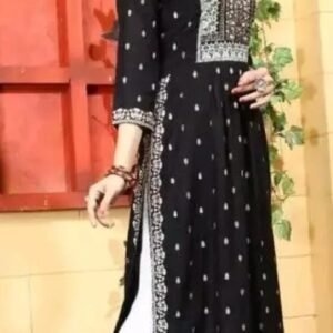 Women Black Printed Long Kurti with Round Neck