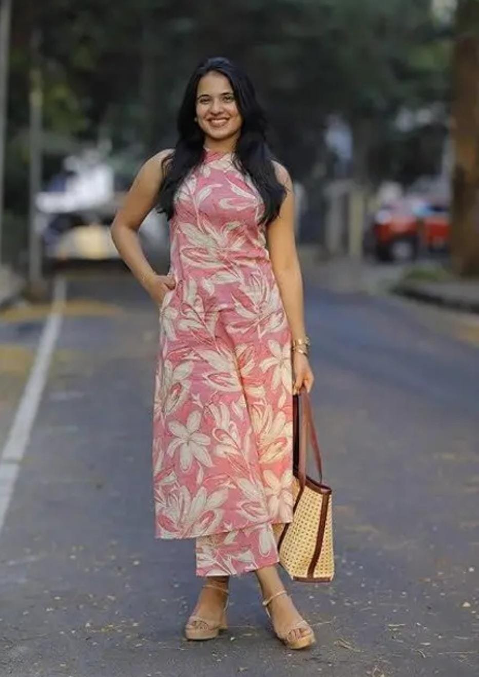 Women Pink Botanical Kurta Set with Palazzo